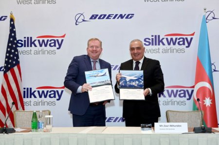 Donanmasını genişləndirən “Silk Way West Airlines” və “Boeing” arasında strateji razılaşma imzalanıb - FOTO
