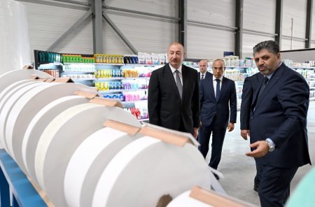 İlham Əliyev Qaradağda kağız və gigiyenik məhsulların istehsalı müəssisəsinin açılışında iştirak edib - FOTO