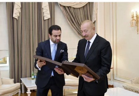 Prezident İlham Əliyev Müsəlman Ağsaqqalları Şurasının baş katibini qəbul edib